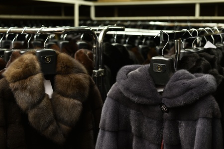 Хранение изделий из меха
