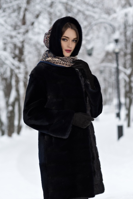 Где купить шубу из норки? 