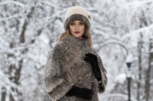 Пальто из каракуля — хит сезона весна 2020!