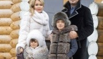 Лучшее украшение мужчины - женщина